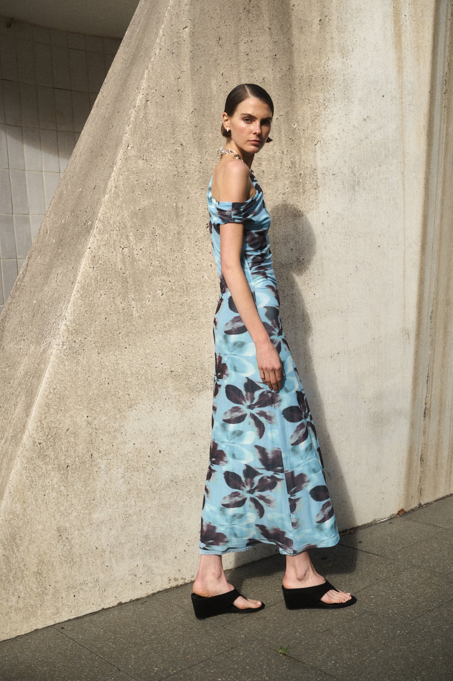 Pre Order FEBURARY - Levi Mesh Midi Dress