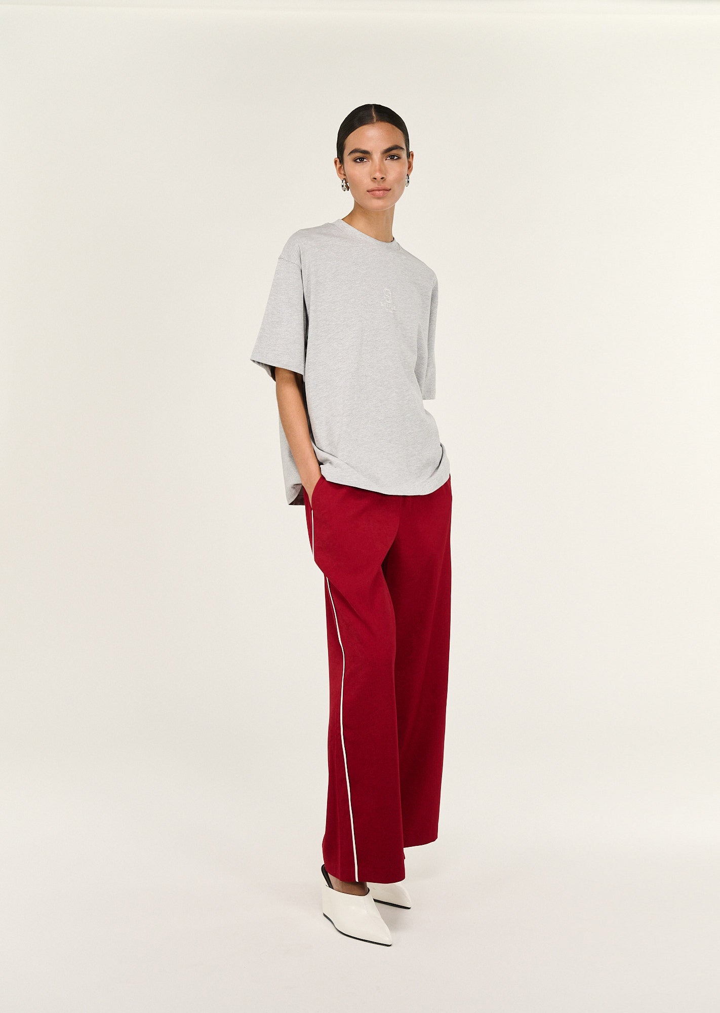Pre Order - MARCH -Echo Mid Rise Relaxed Pant