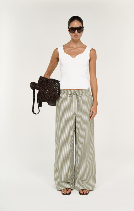 Pre Order SEPTEMBER - Lisara Relaxed Pant
