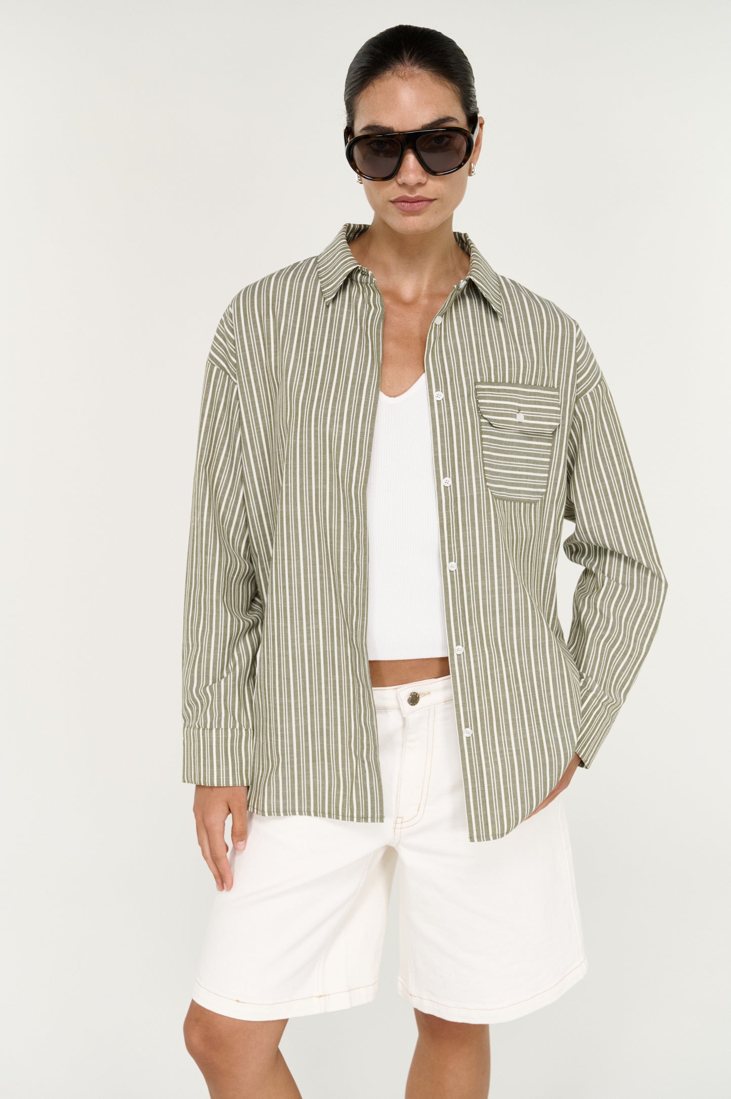 Pre Order SEPTEMBER - Lisara Oversized Shirt