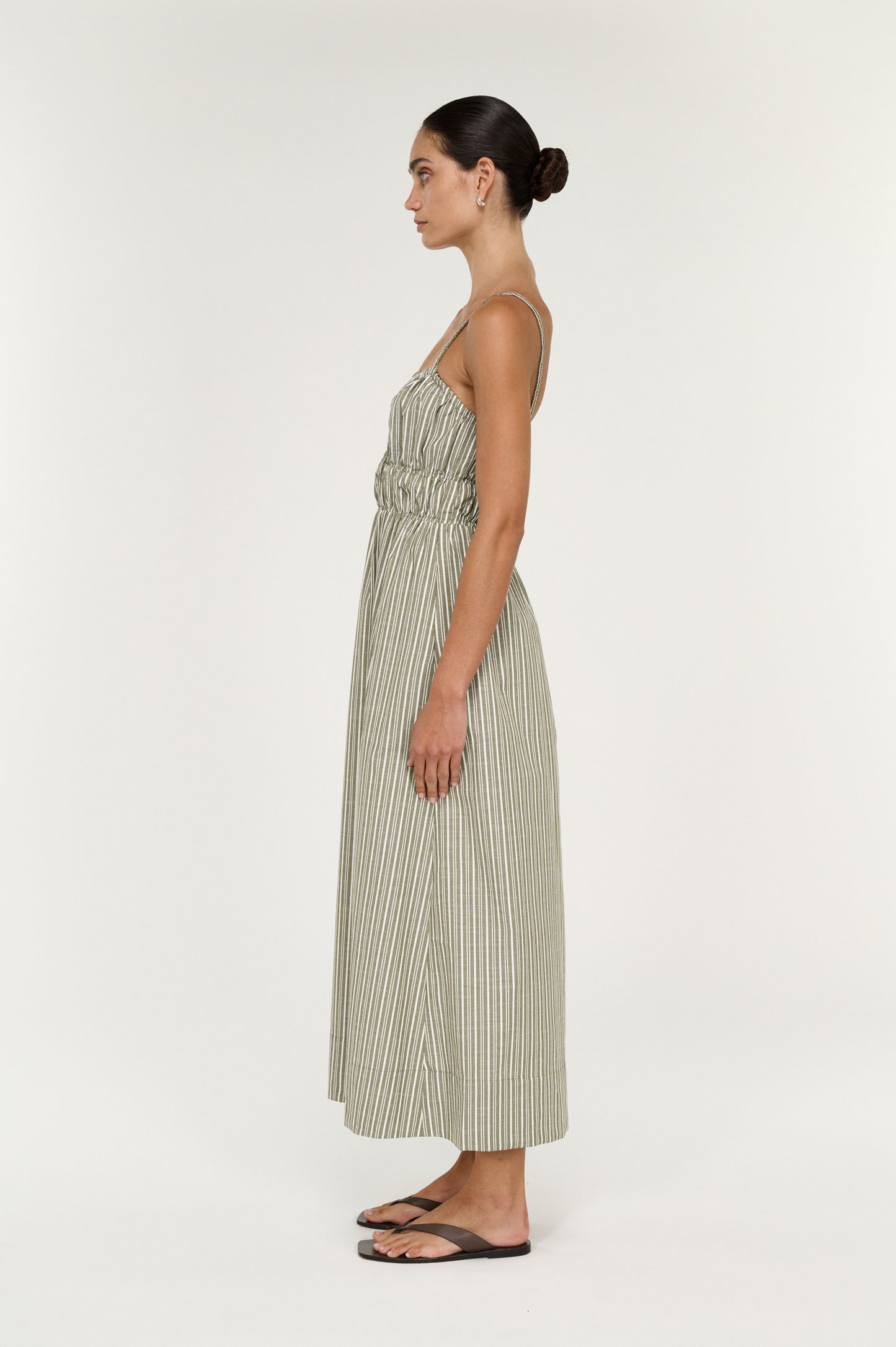Pre Order SEPTEMBER - Lisara Midi Dress