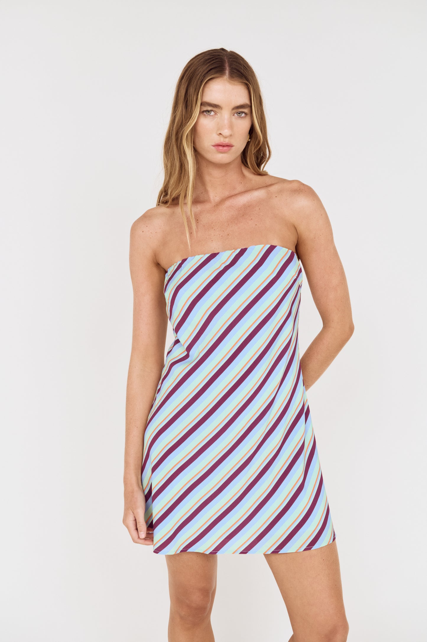 Pre order NOV RESORT - Belluno Strapless Shift Mini