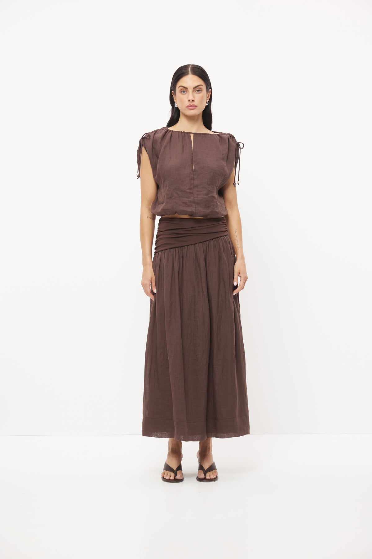 Pre Order FEB - Della Top Pecan