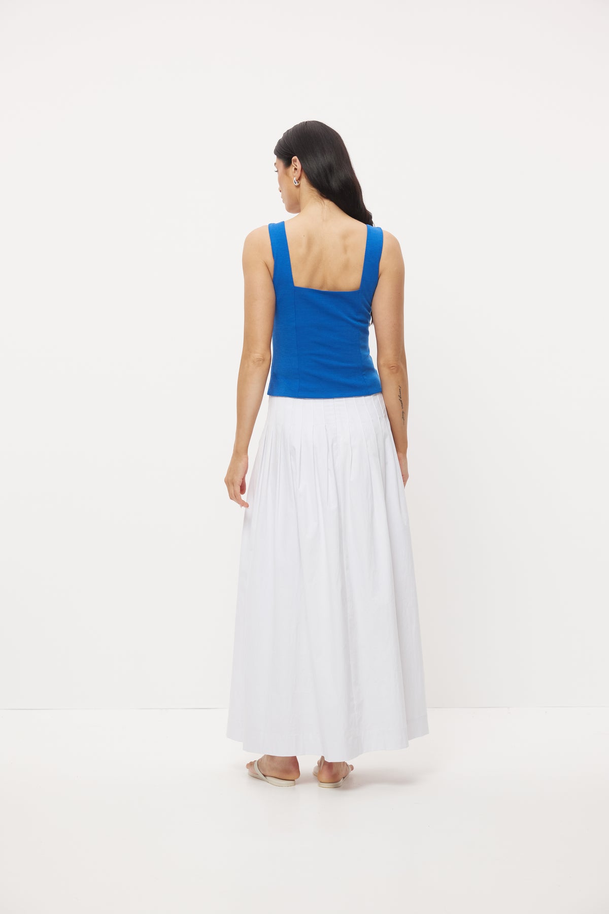 Pre Order JAN - Hansen Tank Cobalt