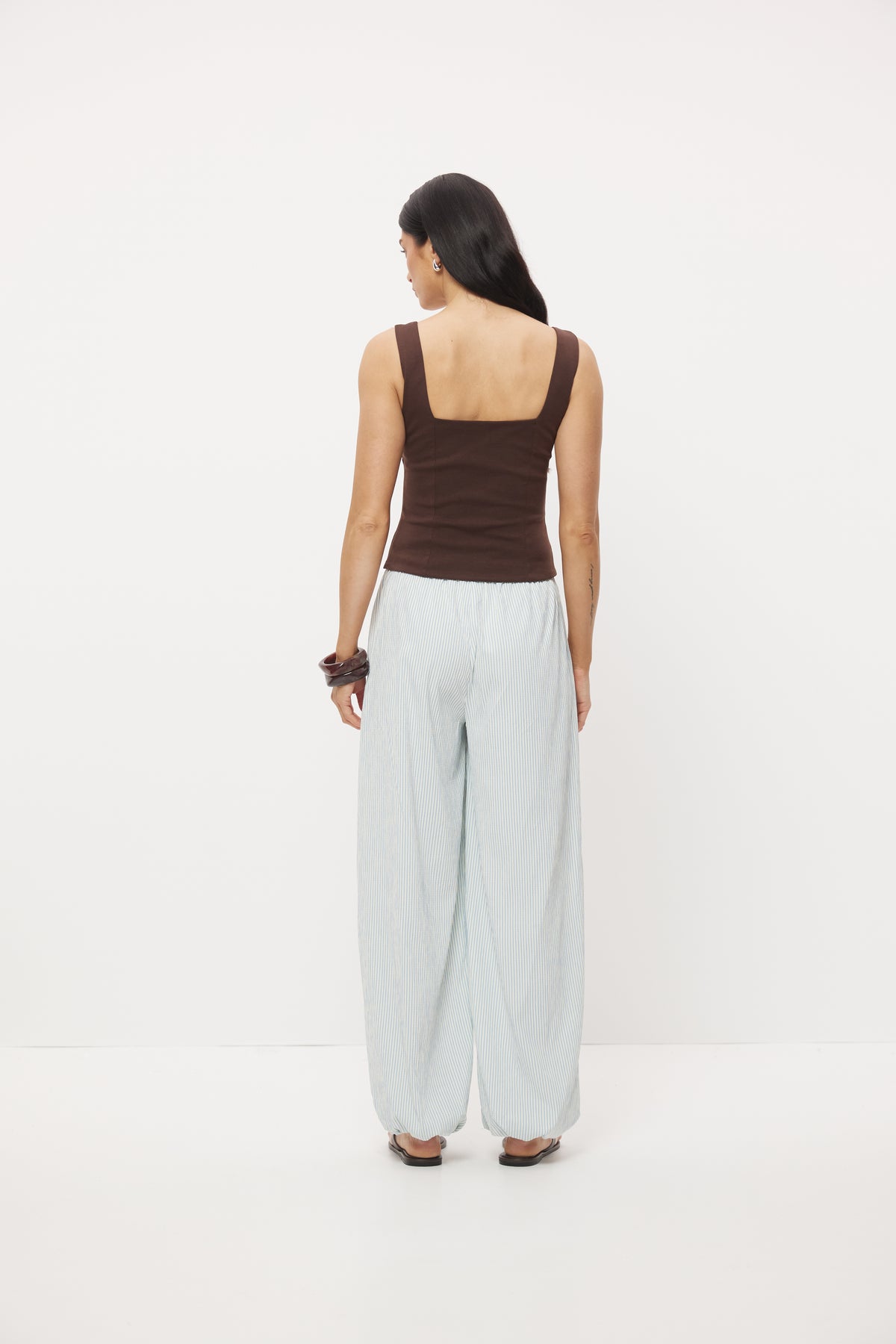Pre Order JAN - Hansen Tank Pecan