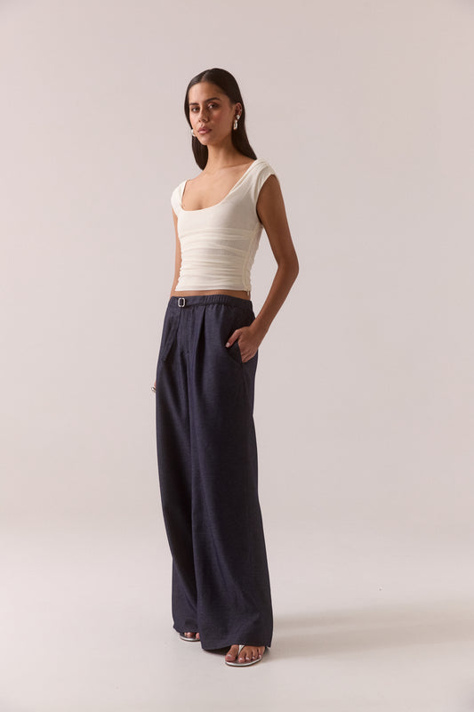 Pre Order MARCH - Myriad Scoop Top - Vanila