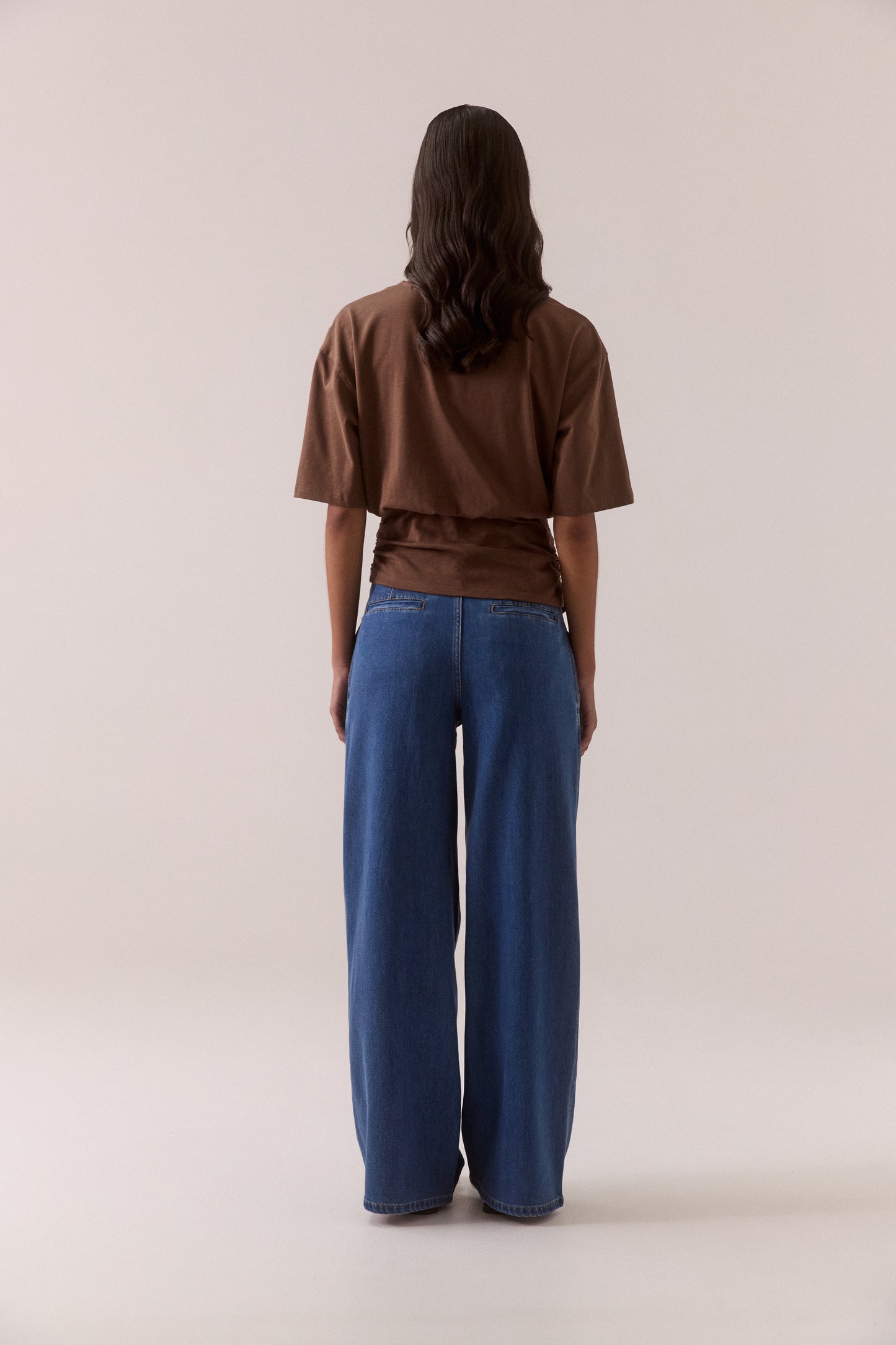 Pre Order FEB - Delani Tee - Hazelnut