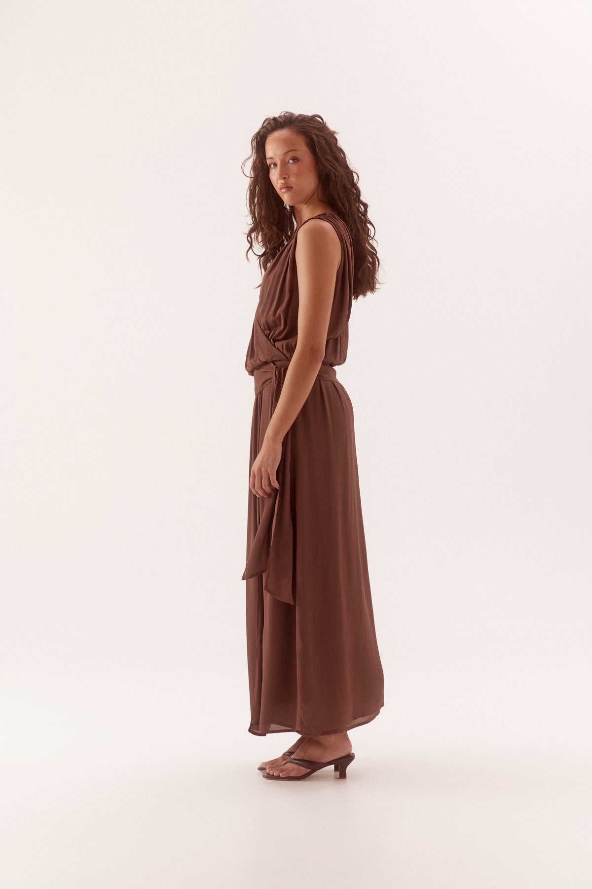 Pre Order JANUARY - Nyli Dress - Mocha
