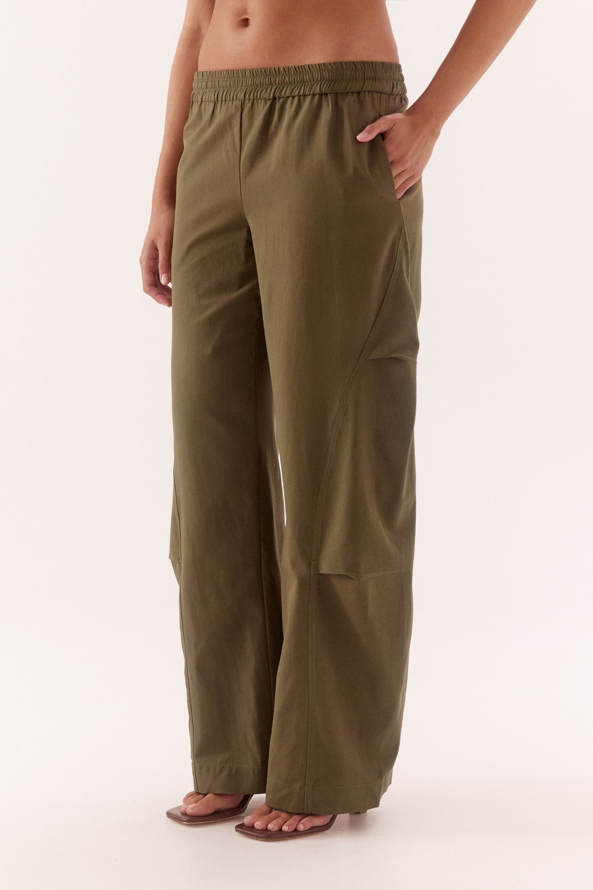Pre Order FEBURARY - Mahlli Pant - Olive