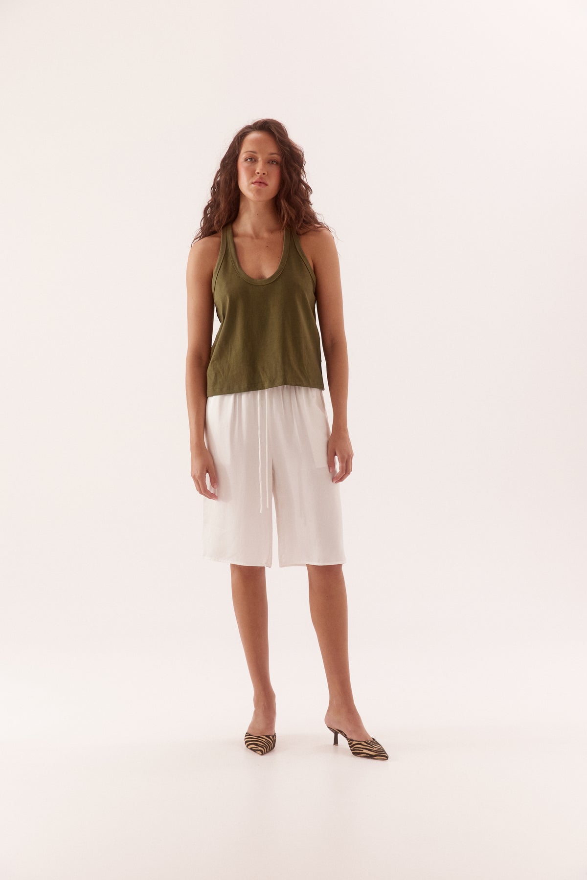 Pre Order FEBURARY - Winni Tank - Olive