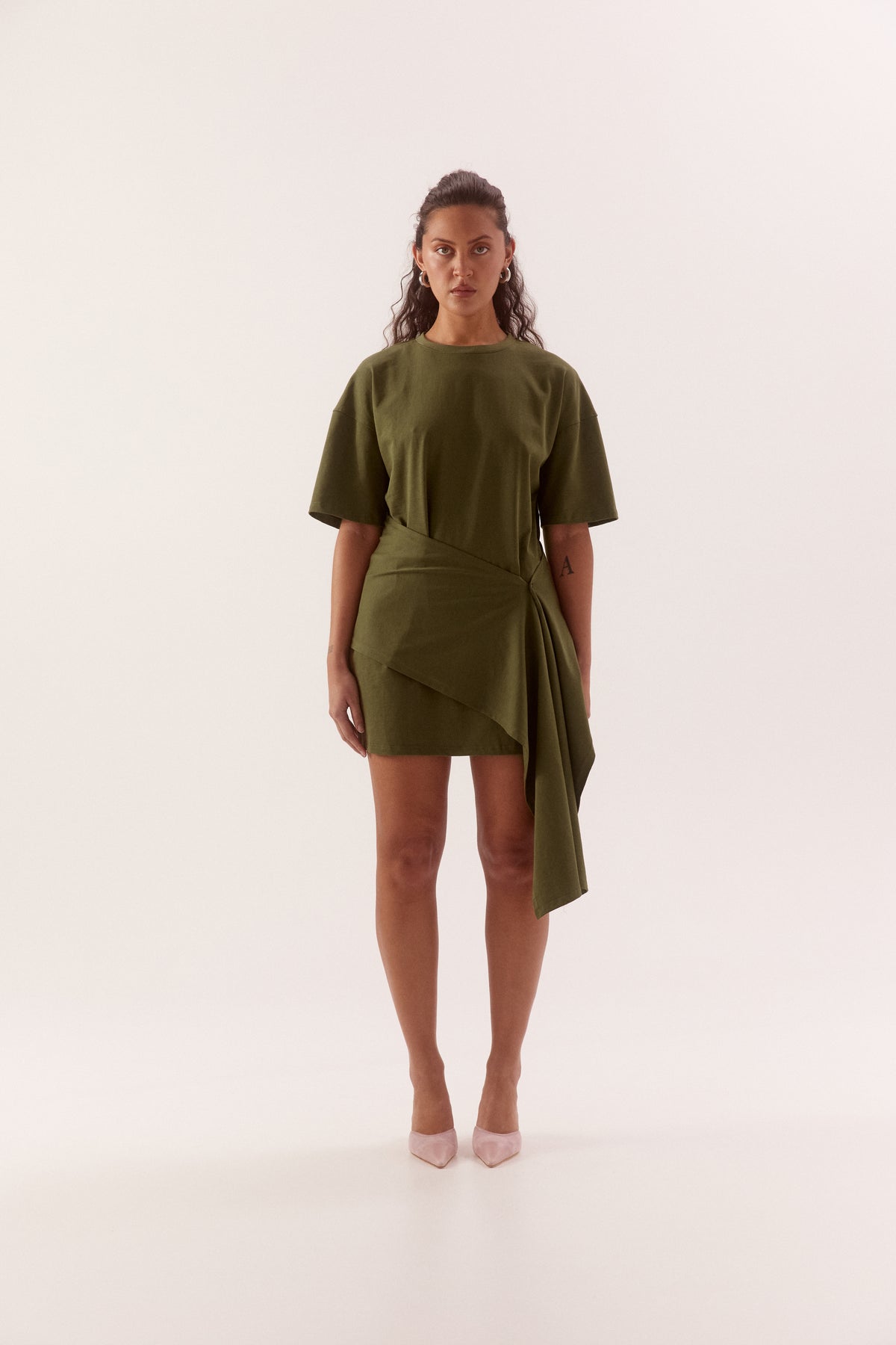 Pre Order FEBURARY - Winni Tee Dress - Olive