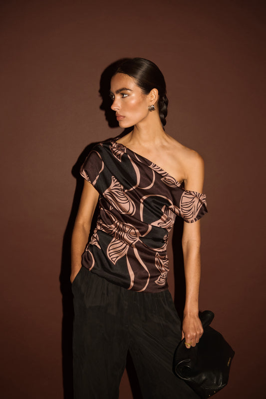 Pre Order - APRIL - Ulla Asym Top