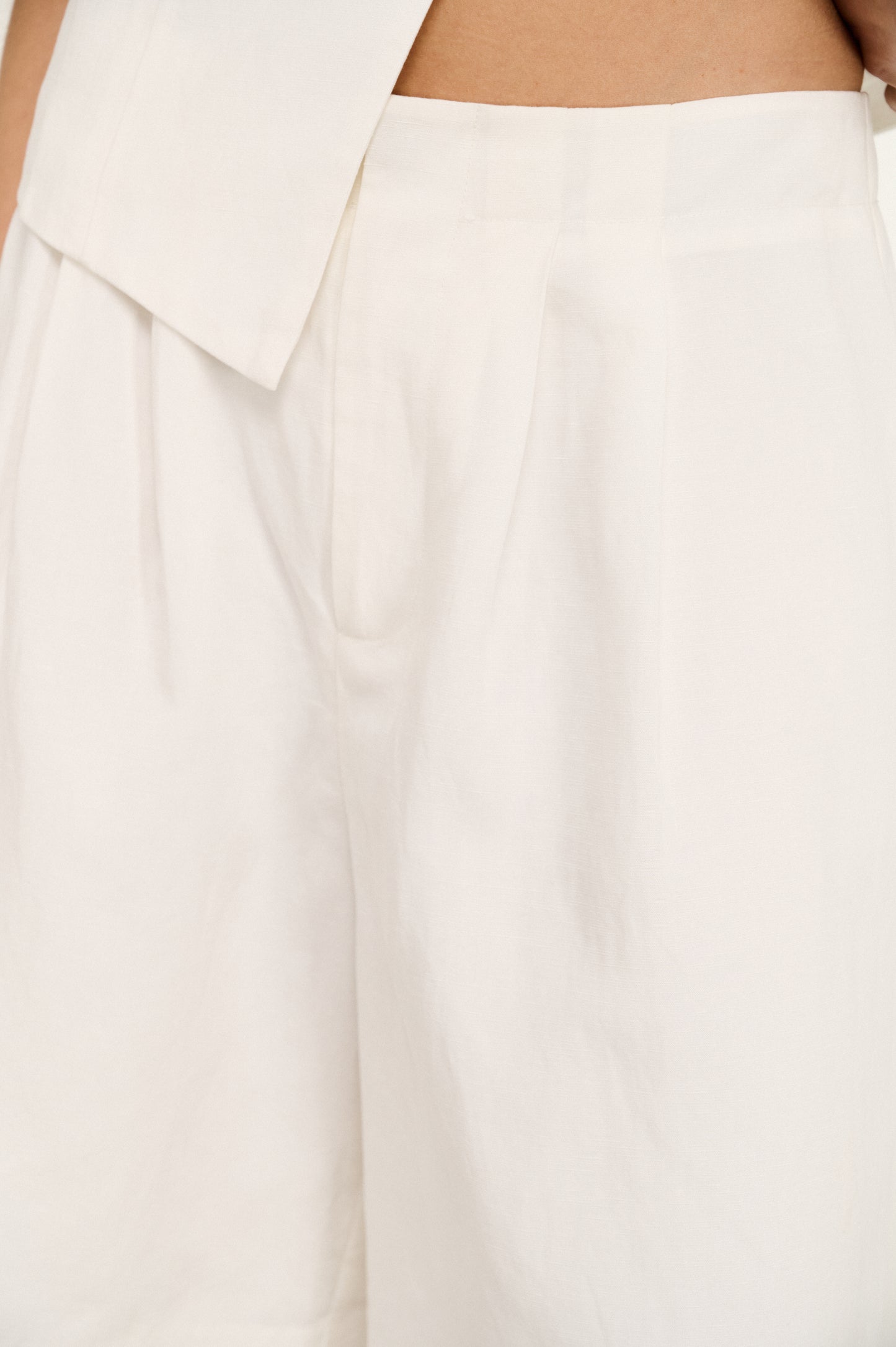 Pre Order NOVEMBER - Cielo Bermuda Shorts