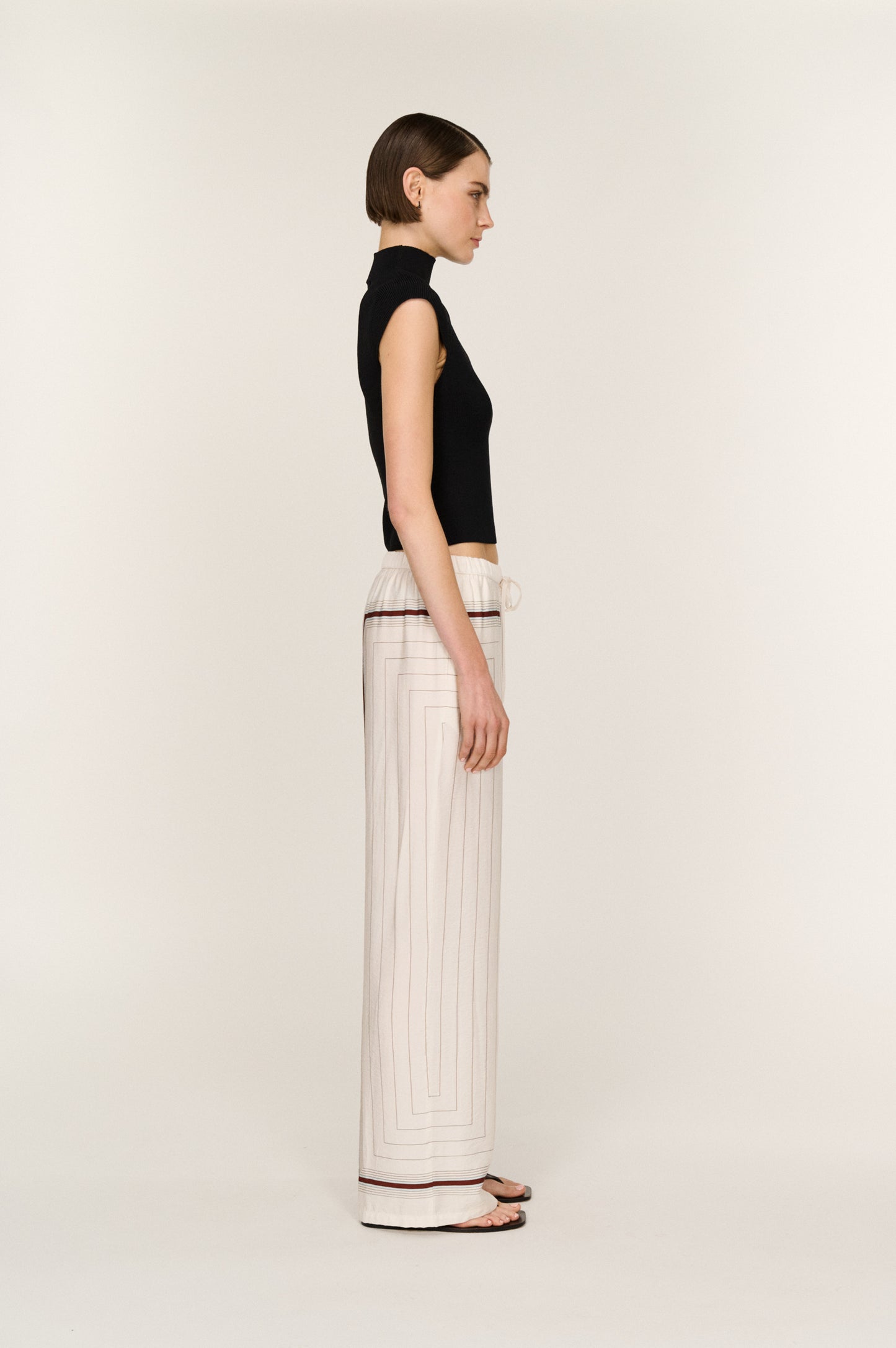Pre Order FEBURARY - Everly Pant