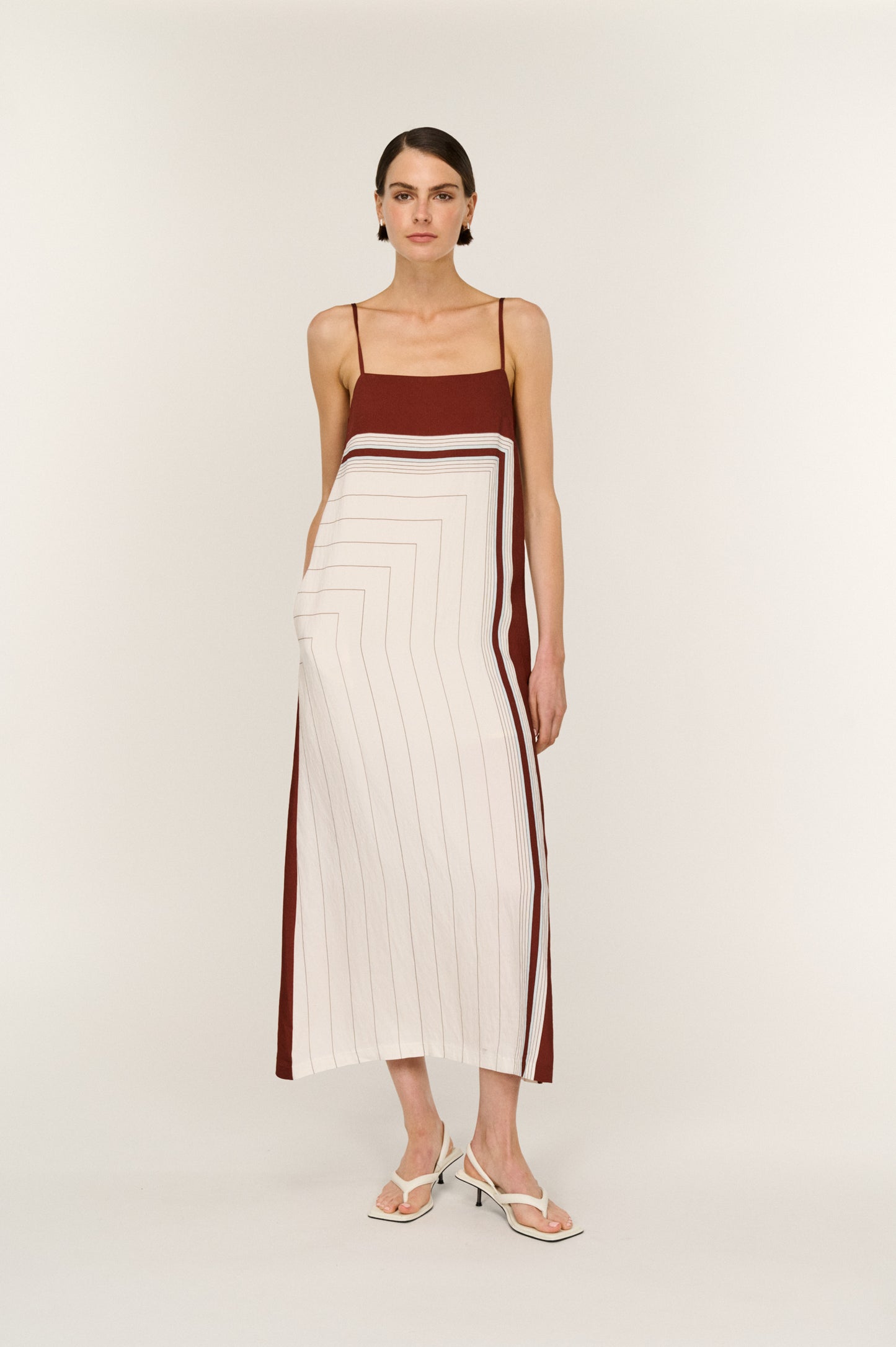 Pre Order FEBURARY - Everly Midi Dress