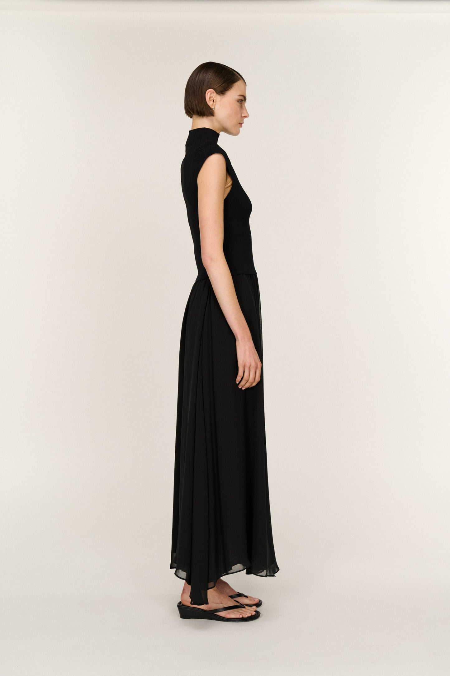 Pre Order FEBURARY - Mira Chiffon Maxi Skirt