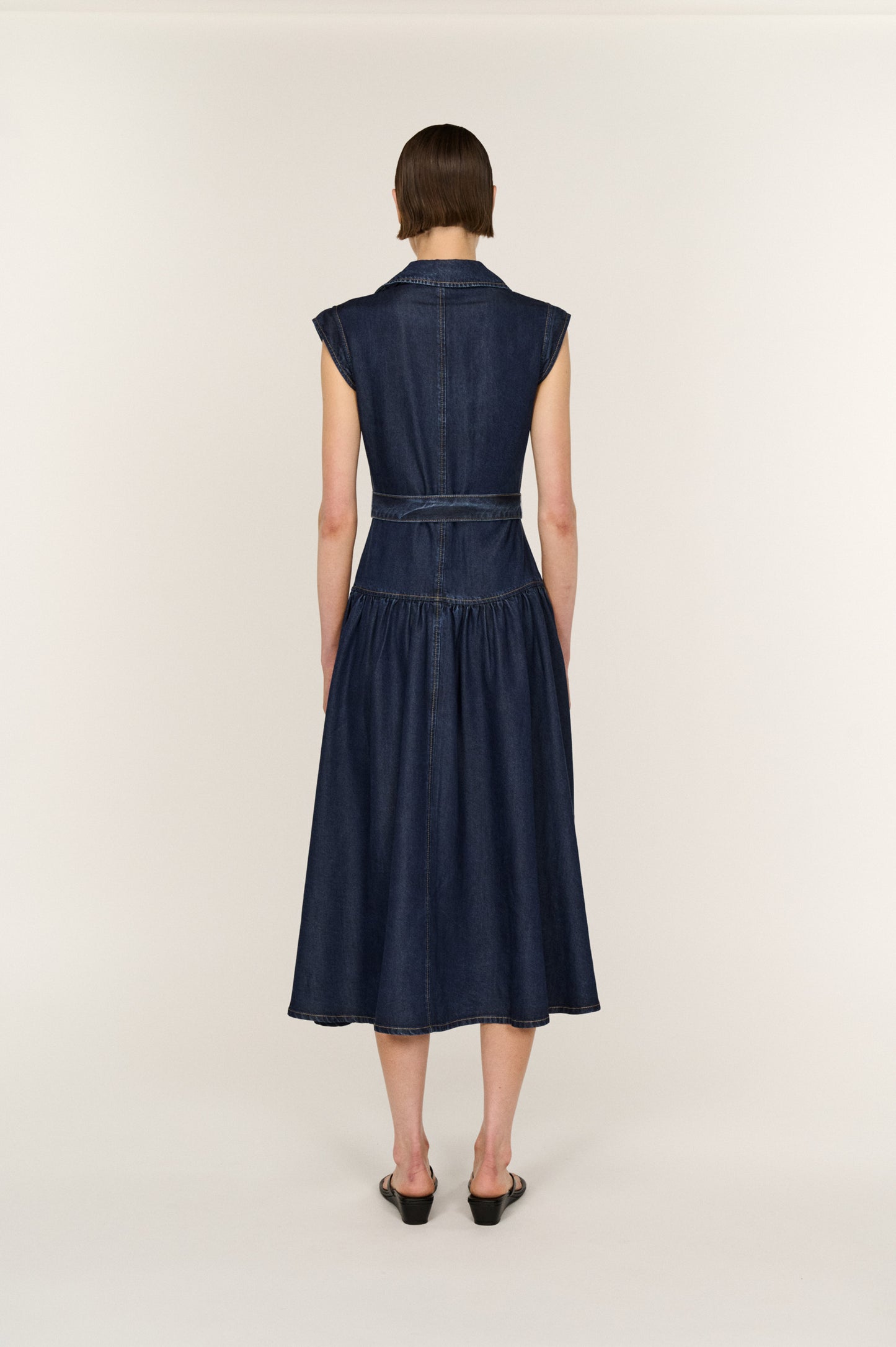 Pre Order FEBURARY - Billie Midi Dress