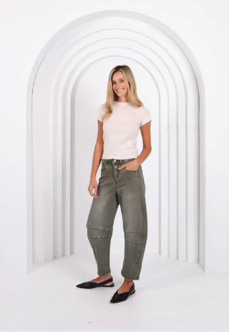 Pre order JUNE - Carson Barrel Jean - Khaki